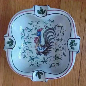 Vintage Portugal  Hand Painted Rooster Ashtray 5"x5" Great condition!